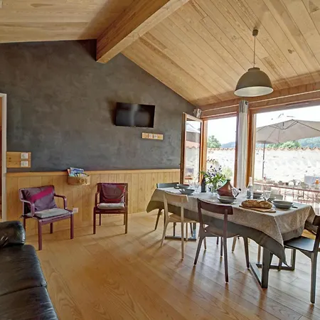 Landhuis Authentique Avec Terrasses Spacieuses - Fr-1-496-327
