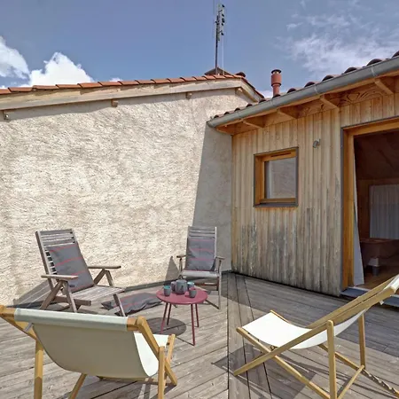 Landhuis Authentique Avec Terrasses Spacieuses - Fr-1-496-327 *